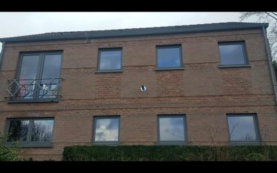 Pose de châssis en PVC RAL 7039 à Olne