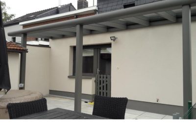 Pergola avec toiture en verre à Beaufays
