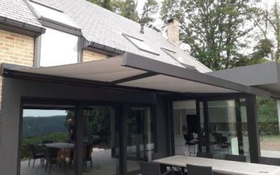Installation de protection solaire RAL 9004 à Liège