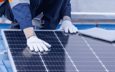 Nettoyage et entretien des panneaux solaires : le guide pratique